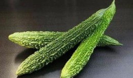 湿疹吃角瓜,角瓜食疗助你恢复肌肤健康