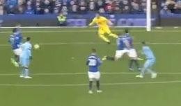 足球比分像篮球,激情碰撞，比分揭晓！