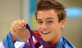 瓜哥吃瓜吐槽奥运会,奥运风云录，笑谈赛场百态