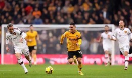 足球三串一是选比分吗,精准比分预测，助你一触即发