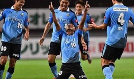 足球预测三个比分啥意思,揭秘三大热门比分预测，谁将笑到最后？