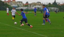 3比0算大比分吗足球赛,3比0大胜！足球赛场上的辉煌瞬间